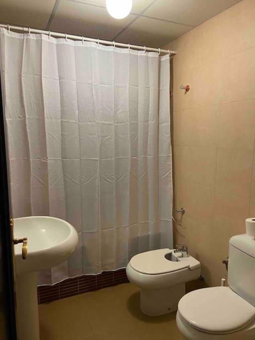 Atico Santa Lucia Terraza Y Parking Gratuitos Apartment Alcala de Guadaira Luaran gambar